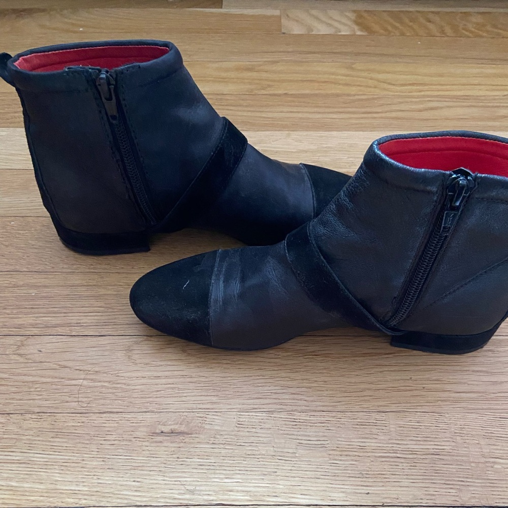Pas De Rouge booties - Picture 4 of 7